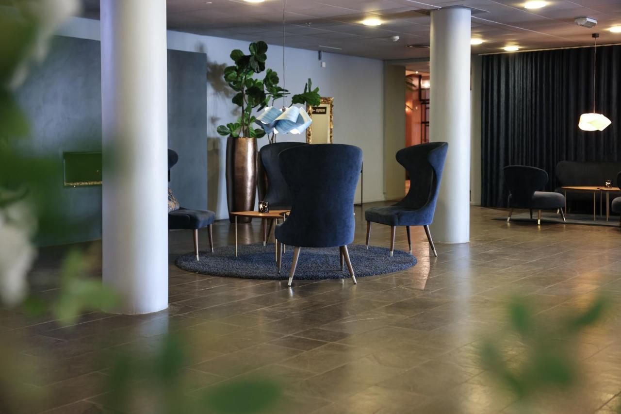 Quality Hotel Sogndal Bagian luar foto